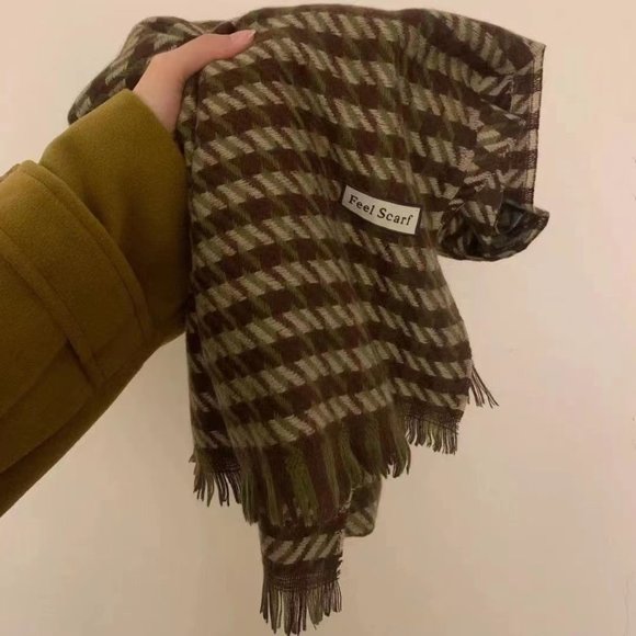 Accessories - Checked scarf